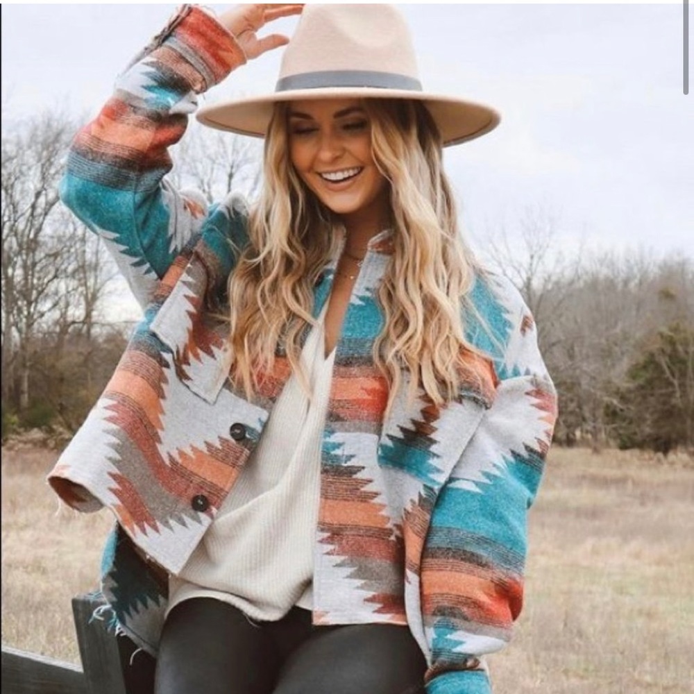 Cozy Blue Red Tribal Print Button up Jacket Shacket Luxe - Picture 1 of 6
